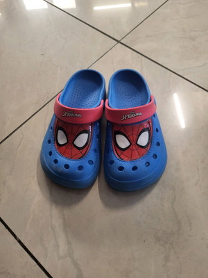 Children's sandals like new, worn few times