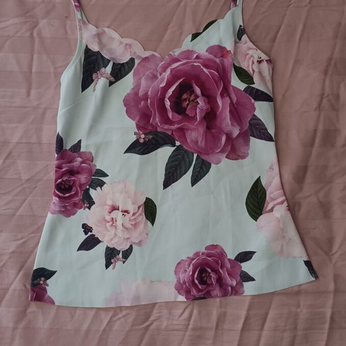 Ted Baker top size XS, excellent condition, multicolor