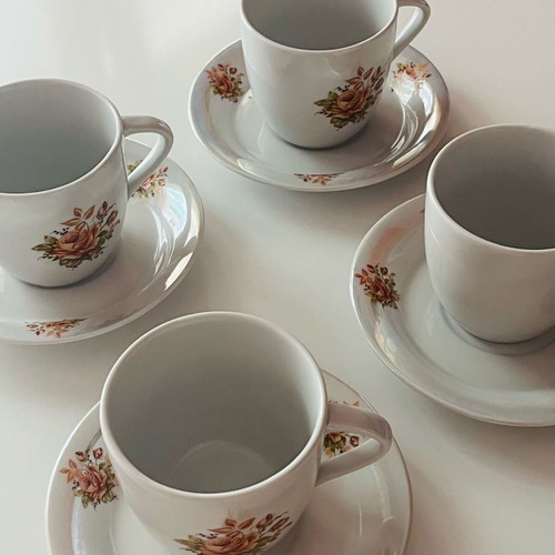 Korosten vintage coffee/tea set used, 4 persons, iridescent porcelain