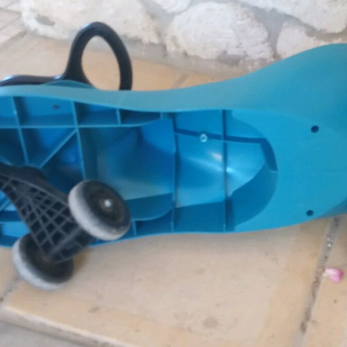 Children's riding car used