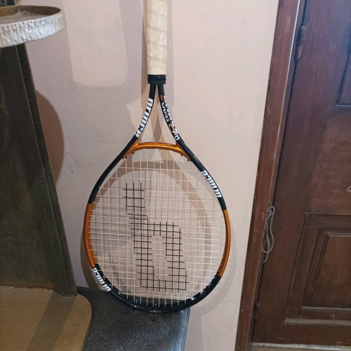 Prince tennis racket used with its case