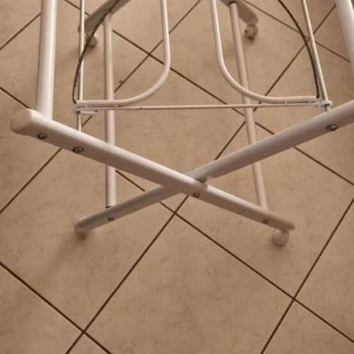 Bassinet stand like new