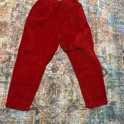 Benetton corduroy pants red like new no large