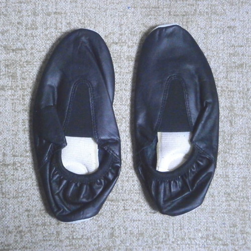 Soft Leather Sheddo Ballet Shoes size 33 new, black