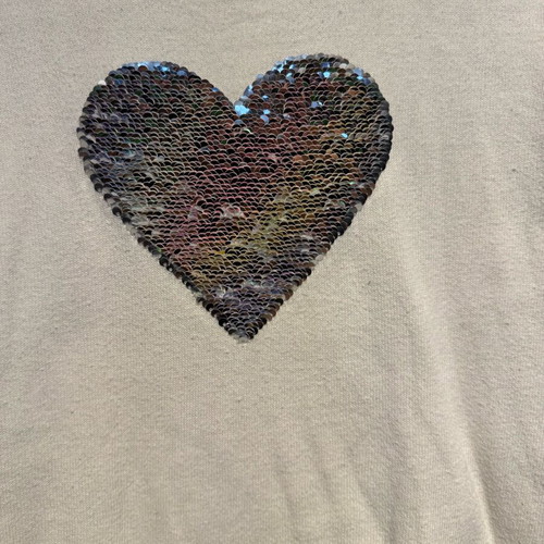 H&M white knitted sweater with color-changing sequin heart, like new