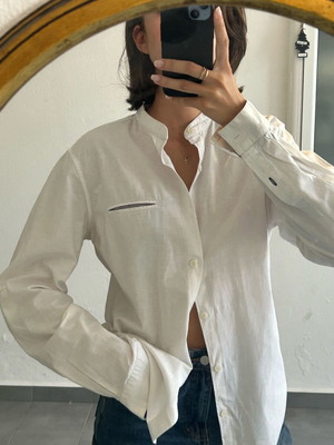 πουκαμισο λευκό pull and bear