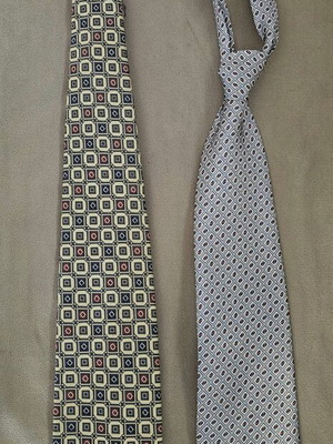 Ties set of 2 like new, gray and multicolored