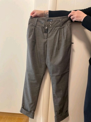 Armani Jeans γυναικείο παντελόνι με πιέτες και ρεβέρ σε μπεζ-καφέ, μέγεθος M
