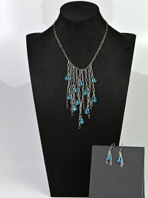 Necklace and earrings set made to order with blue elements