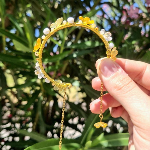 Women's handmade bracelet cuff, new, yellow gold tone