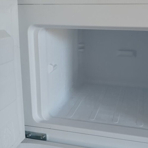 Morris fridge freezer, like new, 140cm height