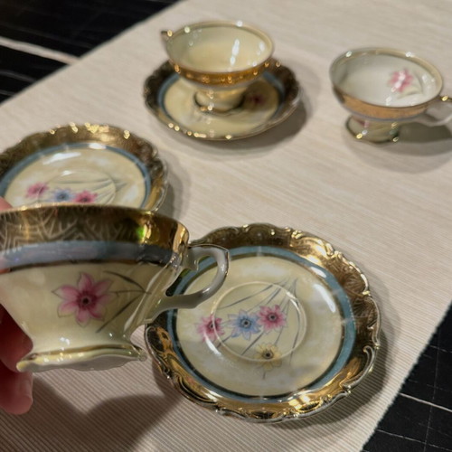 Vintage iridescent porcelain lusterware set used, 4 cups and 3 saucers