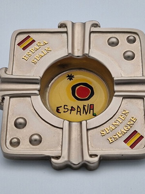 Souvenir Metal Ashtray Spain Joan Miró Sol de Miró like new