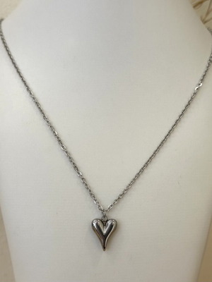 Necklace with thin forsetina chain and heart pendant, new silver