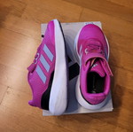Adidas athletic shoes no30 fuchsia like new