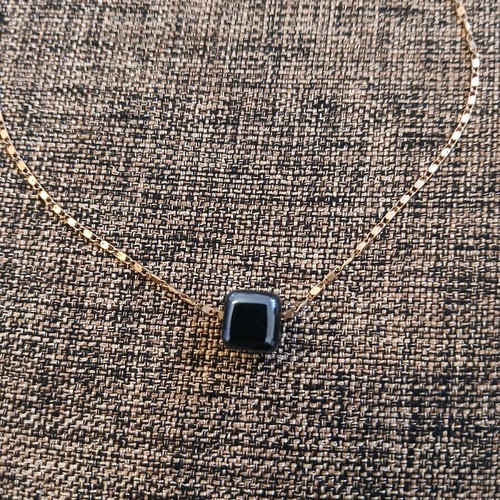 Necklace black ceramic cube with stainless steel chain in rose gold like new