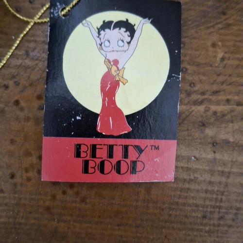 Betty Boop figure with high heel 2004 new