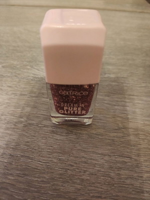 Catrice nail polish like new, Sparkle Darling glitter shade