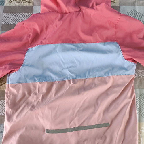 Girls' waterproof jacket 3-5 years like new, pink