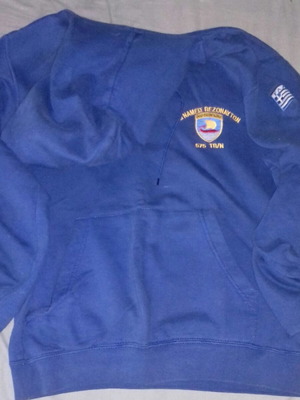 Hoodie 575 TPN like new with hood