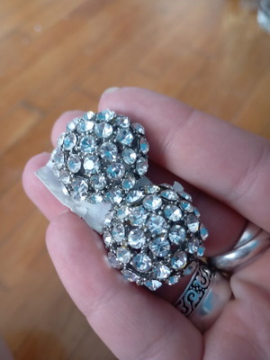 Vintage clip-on dome cluster earrings 1960-1970