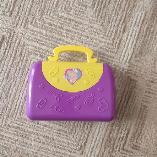 Peppa Pig Medical Playset like new