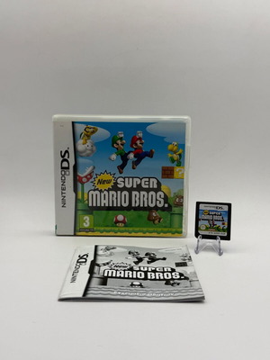 Nintendo New Super Mario Bros DS игра употребявана, пълна с ръководство