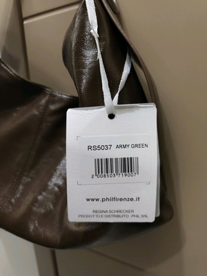 Large shoulder bag new complete