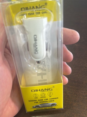 Φορτιστής αυτοκινήτου με 2 USB 3000 mAh Qihang QH-1740 καινούργιο