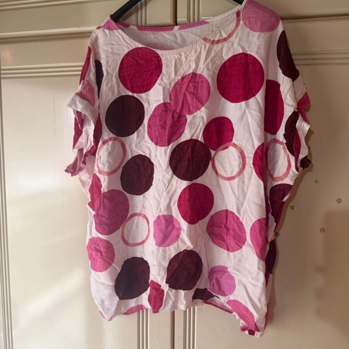 Summer t-shirt like new, size L / 40 / 12