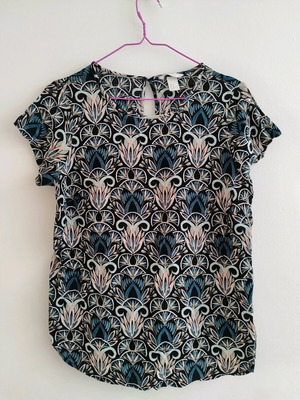 H&M Women's Top M printed like new, multicolor