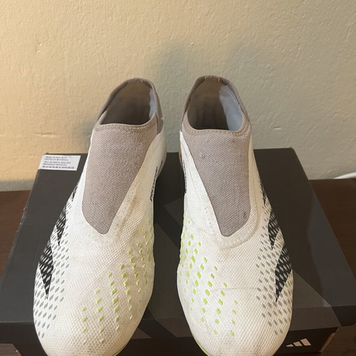Adidas Predator football boots size 43 1/3