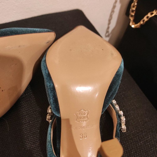 Bilero shoes green pumps new, size 38