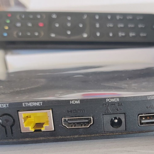 Vodafone TV Decoder new, unopened packaging