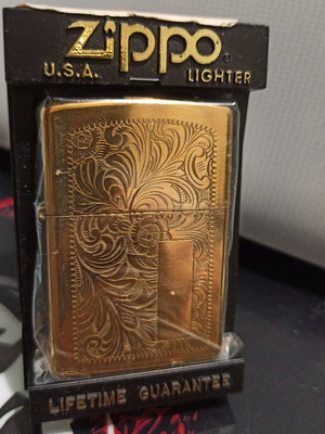 Zippo Venetian 352B solid brass lighter new