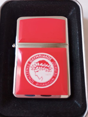 Olympiakos Team Lighter in Metal Box new