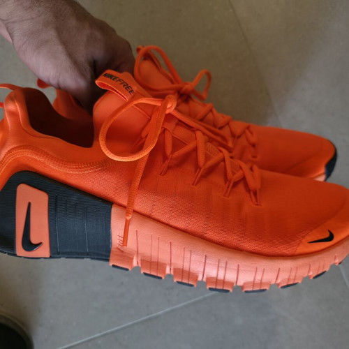 Nike Free Metcon 6 training shoes size 47 like new, orange