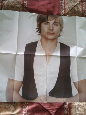 Zac Efron & Perry Katy & 30 Seconds To Mars poster like new, 2 pieces