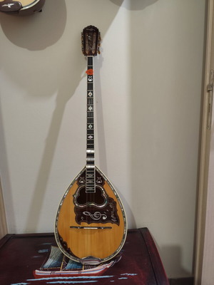 Katsifis three-string bouzouki, handmade wooden body and spruce top