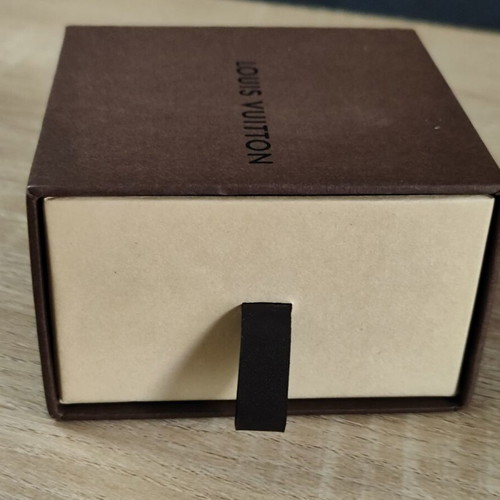 Louis Vuitton small empty box used 9.5 x 9.5 x 6 cm