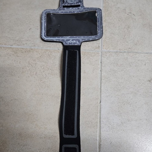Phone armband case Spiegel new condition