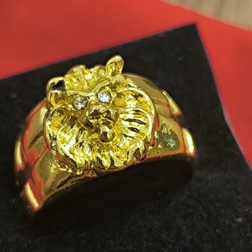 Lion Head Ring with Strass Gold Tone Luxury Statement New