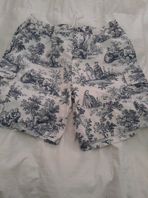 Bermuda shorts like new, size XXL