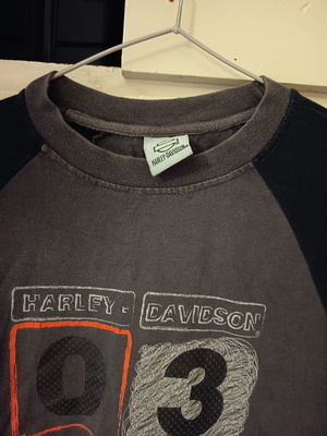 Harley Davidson long sleeve shirt used, size M