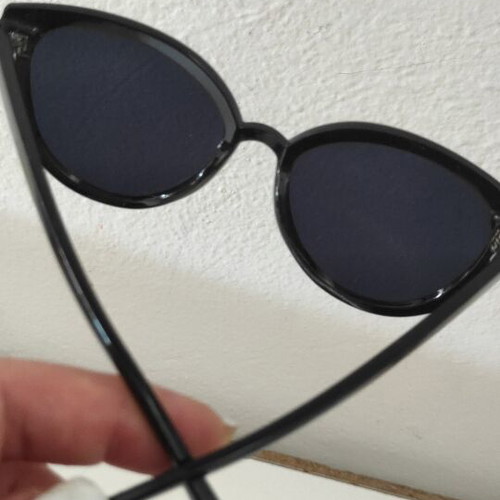 Cat Eye Sunglasses like new, black