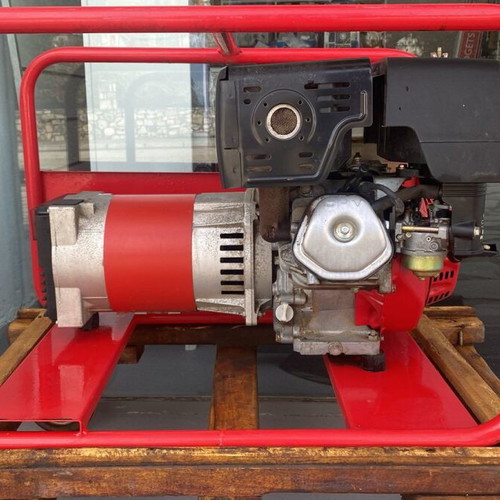Honda GX270 Gasoline Generator 9.0HP 5KVA 220V like new