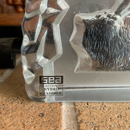 Nybro Glasbruk Sweden crystal with lion 1970s like new