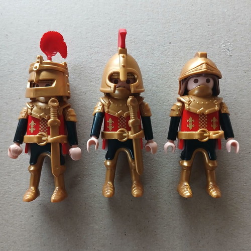Φιγούρες ιπποτών Playmobil μεταχειρισμένες, σετ 3 τεμαχίων