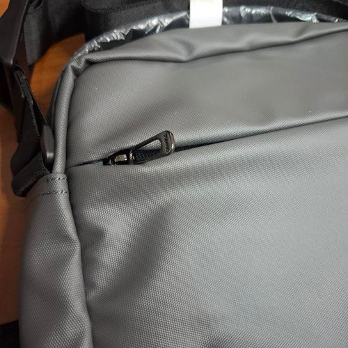 Bange 2875 shoulder bag grey new 4.5lt