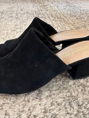 Christian Siriano women's mules like new, black faux suede, size 39